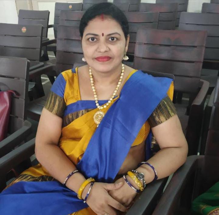 Mrs Sandhya  singh
